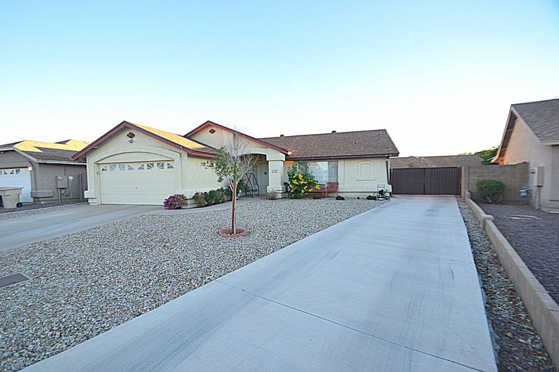 8563 W Georgia Ave, Glendale, AZ 85305