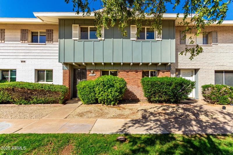 8564 Mcdonald Dr, Scottsdale, AZ 85250