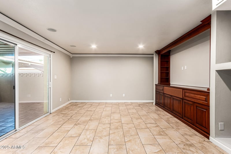 8564 Mcdonald Dr, Scottsdale, AZ 85250