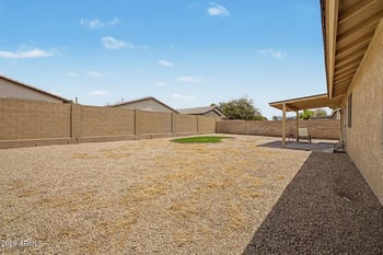 8564 Ocotillo Rd, Glendale, AZ 85305