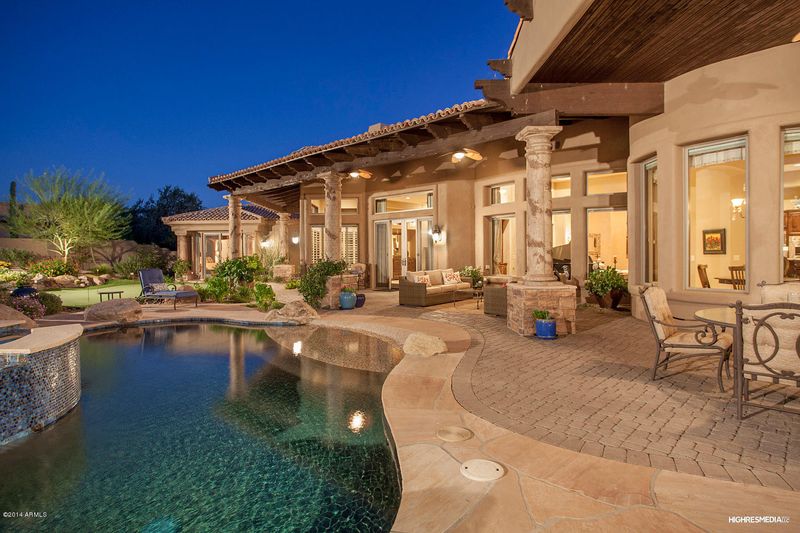 8566 E Overlook Dr, Scottsdale, AZ 85255