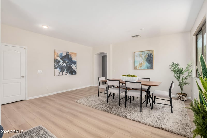 8568 Maya Dr, Peoria, AZ 85383