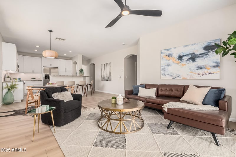 8568 Maya Dr, Peoria, AZ 85383