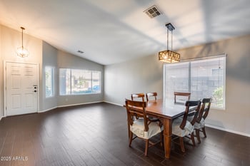 8569 Monona Ln, Peoria, AZ 85382