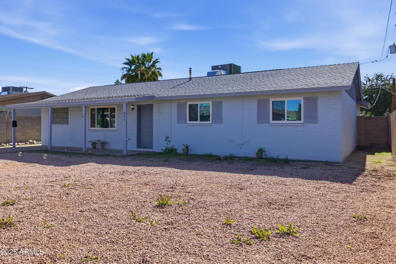 857 Buffalo St, Chandler, AZ 85225