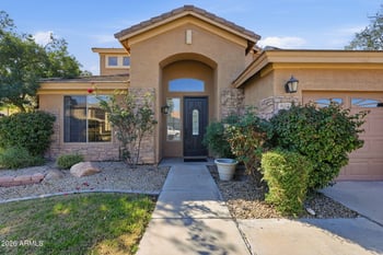 857 Carla Vista Dr, Gilbert, AZ 85295