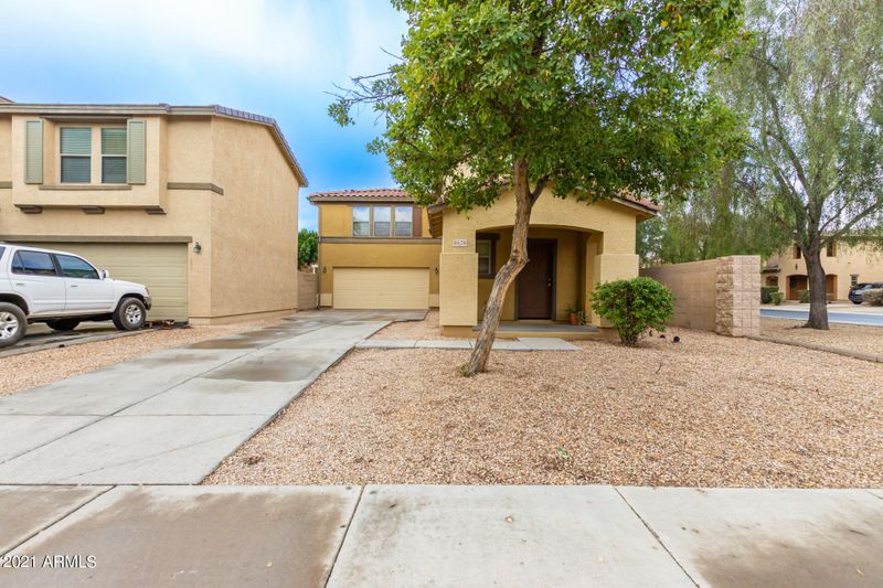 8578 N 63rd Dr, Glendale, AZ 85302
