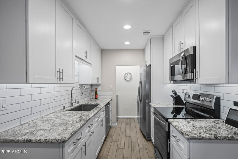 8584 Indian School Rd #F, Scottsdale, AZ 85251