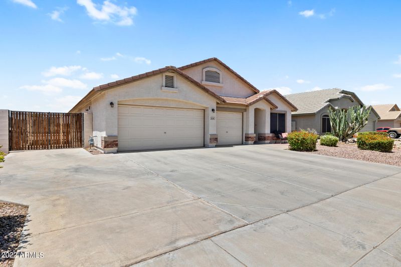 8586 N 96th Ln, Peoria, AZ 85345