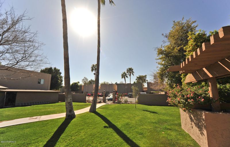 8588 E Indian School Rd #I, Scottsdale, AZ 85251