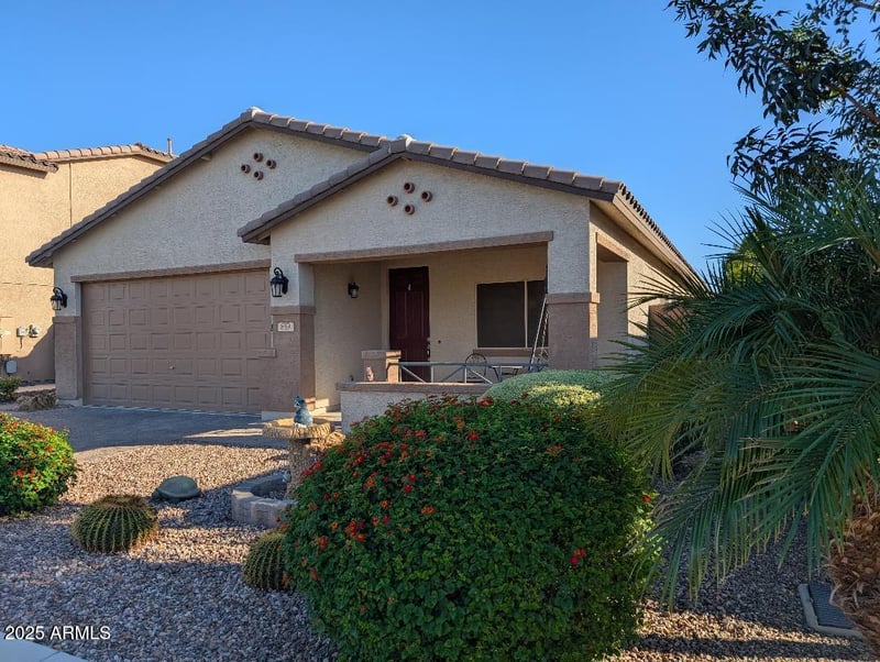 859 Sisso Tree Ave, San Tan Valley, AZ 85140