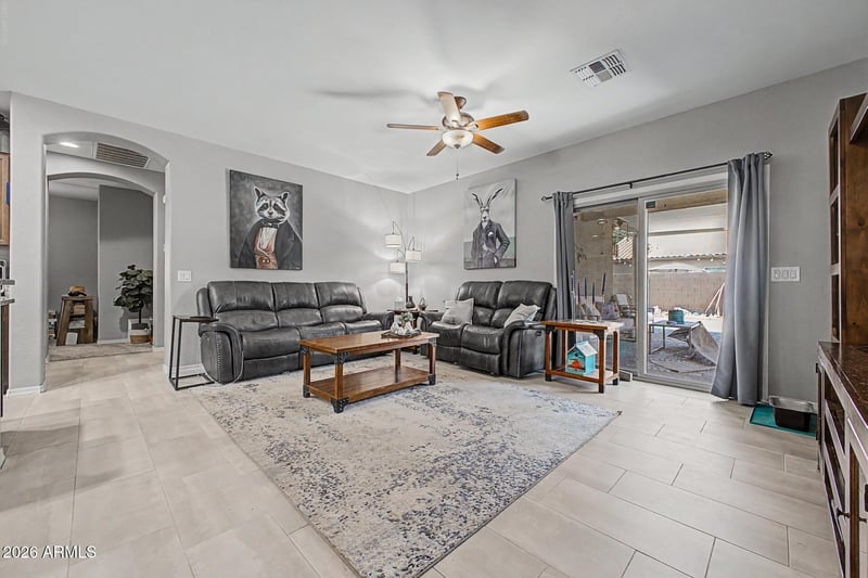 859 Harvest Rd, San Tan Valley, AZ 85140