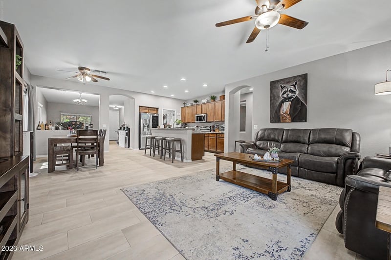 859 Harvest Rd, San Tan Valley, AZ 85140