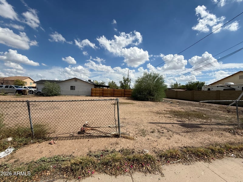 8591 W Ironwood Dr #2, Peoria, AZ 85345