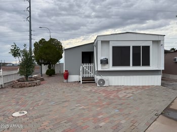 8595 71st Ave #111, Glendale, AZ 85301