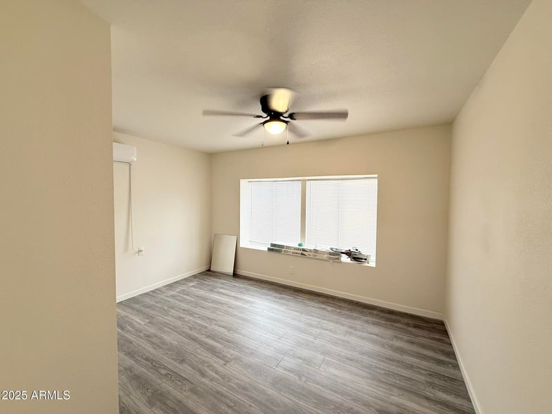 8595 71st Ave #111, Glendale, AZ 85301