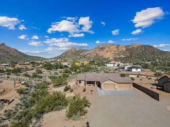 86 E Moon Vista St, Apache Junction, AZ 85119
