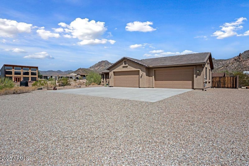 86 Moon Vista St, Apache Junction, AZ 85119