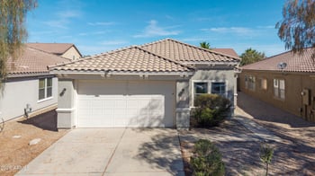 860 Dust Devil Cir, San Tan Valley, AZ 85143