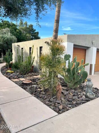 860 Mountain View Dr, Mesa, AZ 85201