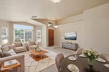860 N Cholla St, Chandler, AZ 85224