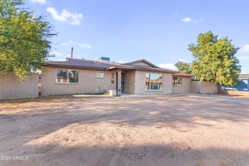 860 Mclellan Rd, Mesa, AZ 85201
