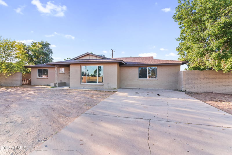 860 W Mclellan Rd, Mesa, AZ 85201