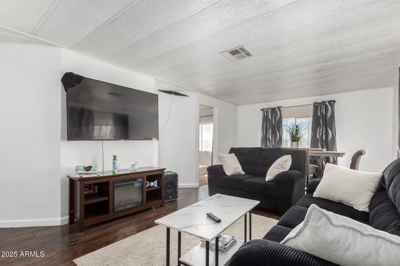 8601 71st Ave #166, Glendale, AZ 85301