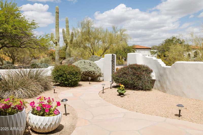 8601 De La O Rd, Scottsdale, AZ 85255