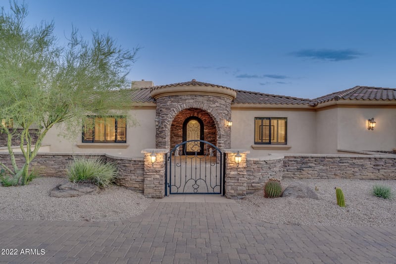 8601 E Santa Catalina Dr, Scottsdale, AZ 85255