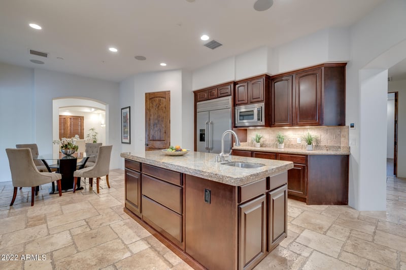 8601 E Santa Catalina Dr, Scottsdale, AZ 85255
