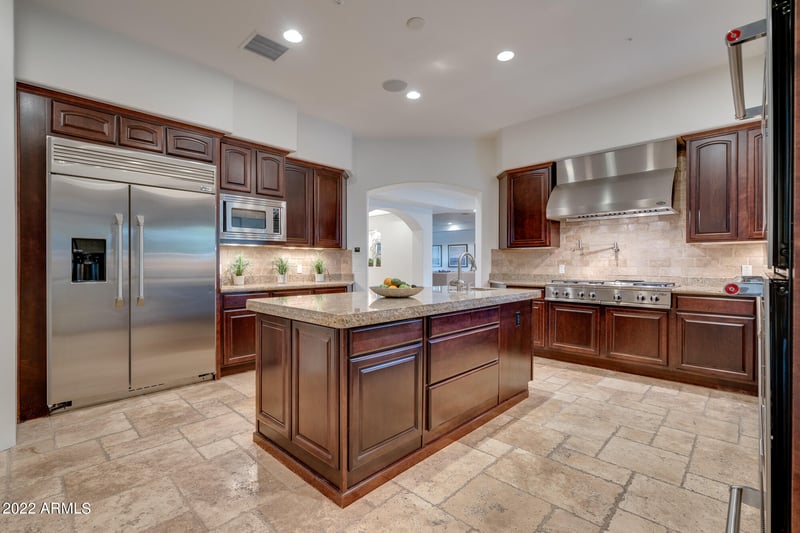8601 E Santa Catalina Dr, Scottsdale, AZ 85255