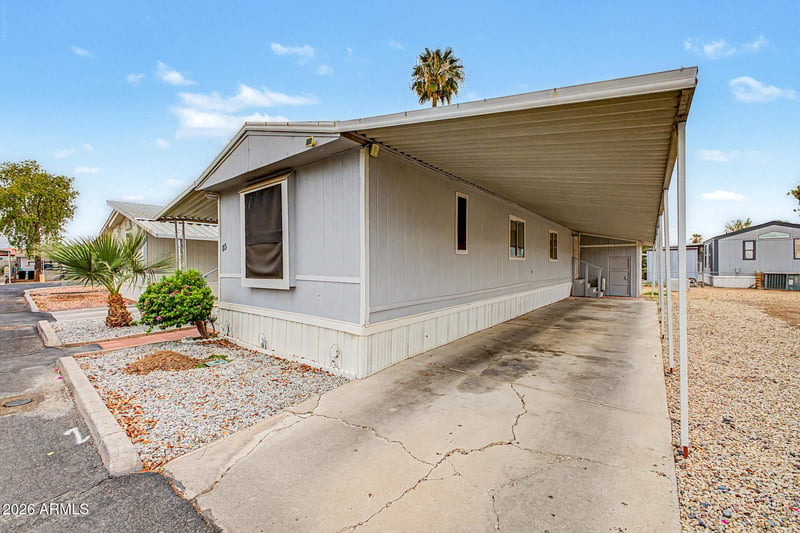 8601 N 71st Ave #113, Glendale, AZ 85301