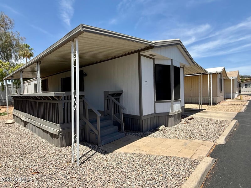 8601 N 71st Ave #117, Glendale, AZ 85301