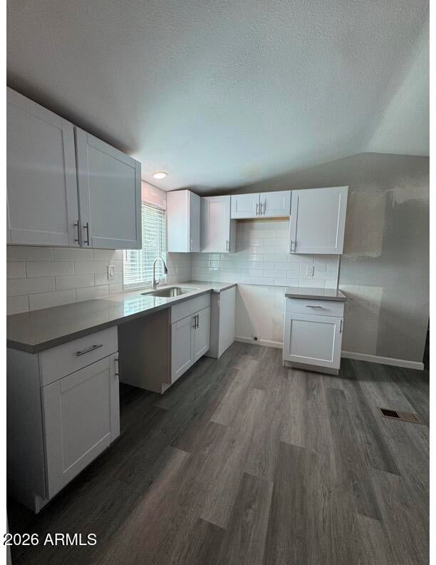 8601 N 71st Ave #155, Glendale, AZ 85301