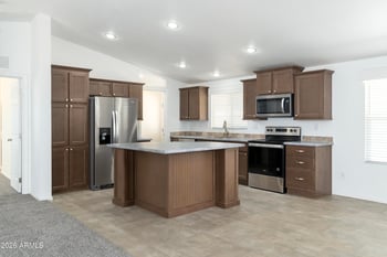 8601 71st Ave #70, Glendale, AZ 85301