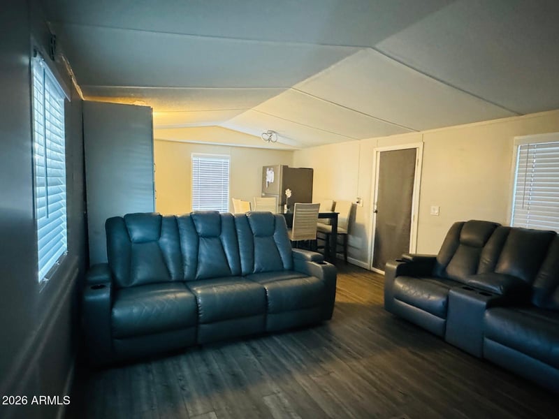 8601 71st Ave #84, Glendale, AZ 85301