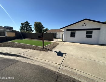 8602 56th Dr, Glendale, AZ 85302