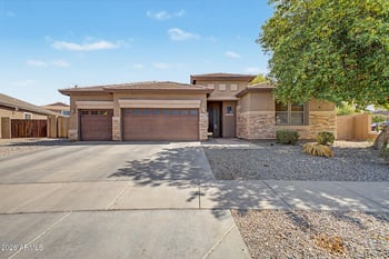8602 W Helen Ln, Glendale, AZ 85305