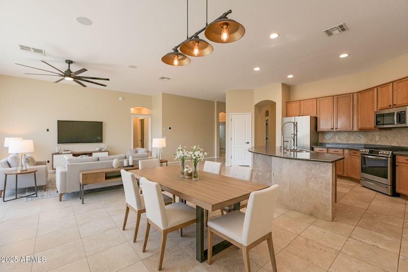 8605 Hannibal St, Mesa, AZ 85207