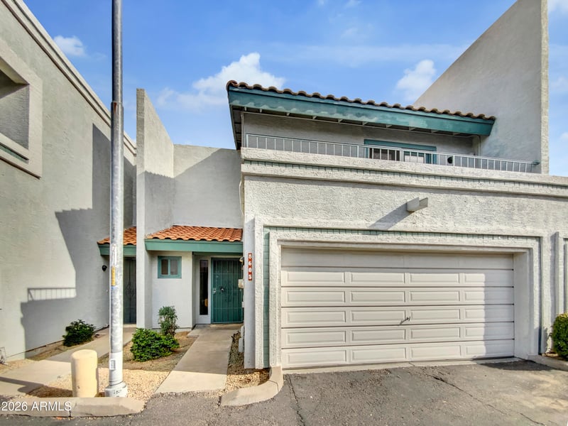 8605 67th Ln, Peoria, AZ 85345