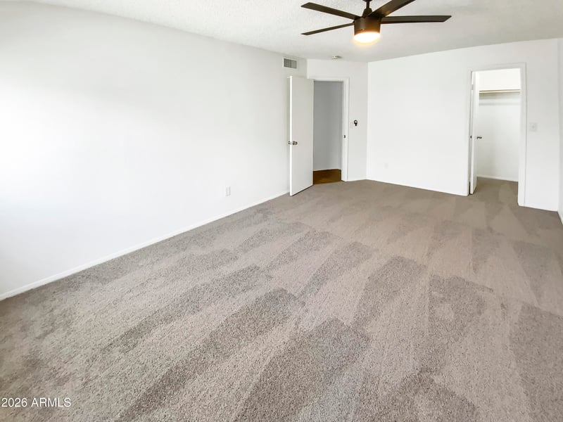 8605 67th Ln, Peoria, AZ 85345