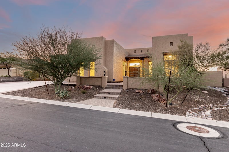 8606 30th St, Phoenix, AZ 85042