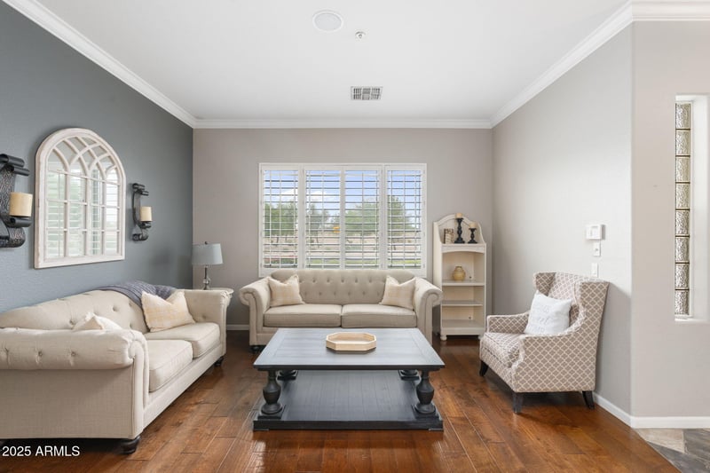 8606 Pontiac Dr, Peoria, AZ 85382