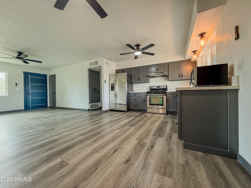 8606 Van Buren St, Tolleson, AZ 85353