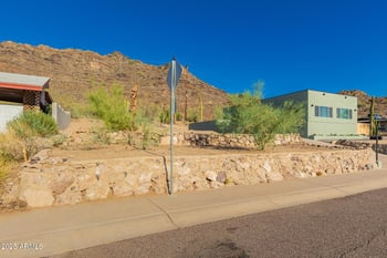 8607 14th St #229, Phoenix, AZ 85020