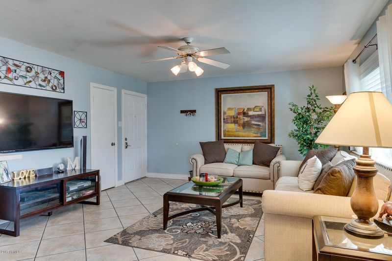 8607 E Whitton Ave, Scottsdale, AZ 85251