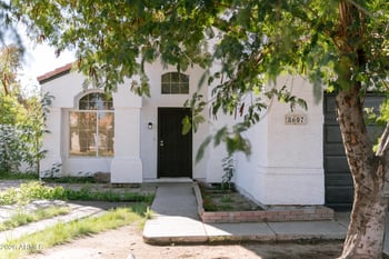 8607 Edgemont Ave, Phoenix, AZ 85037