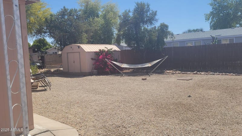 8609 Dewberry Ave, Mesa, AZ 85208