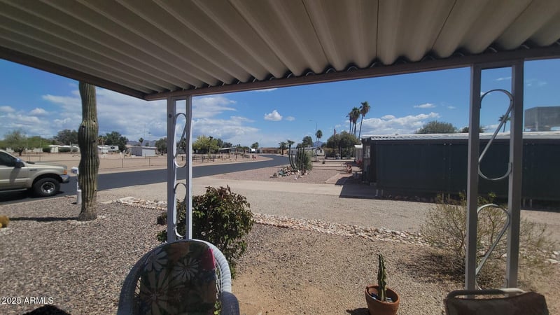 8609 Dewberry Ave, Mesa, AZ 85208